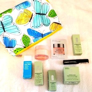 CLINIQUE Moisture Surge Bundle and bag
